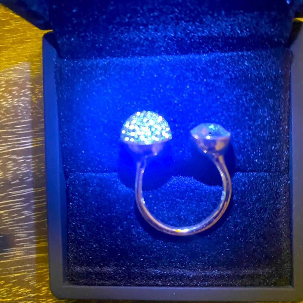 Swarvski ring